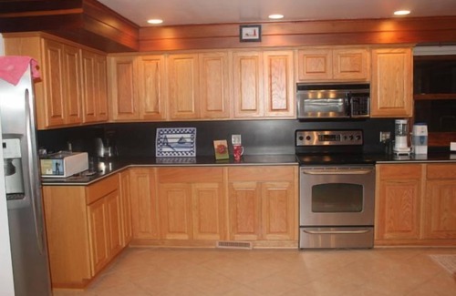 Spring Lake Cottage | Now available for winter renter -Beautiful Cottage Located Right On Spring Lake