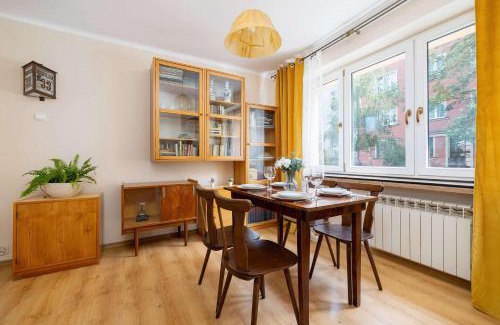 Krowodrza Apartment | Nowowiejska Cosy Studio for 6 people in Cracow by Noclegi Renters