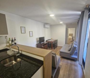 Cordon Apartment | Nuevo, apartamento completo, opción parking, en Cordón Soho