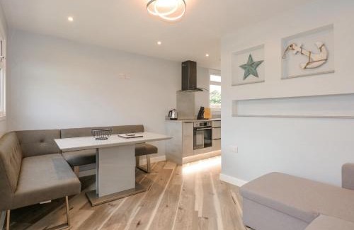 Great Yarmouth House | Number 9
