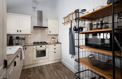 Durham House | Number Nine, Lanchester - sleeping 4 guests in 2 bedrooms