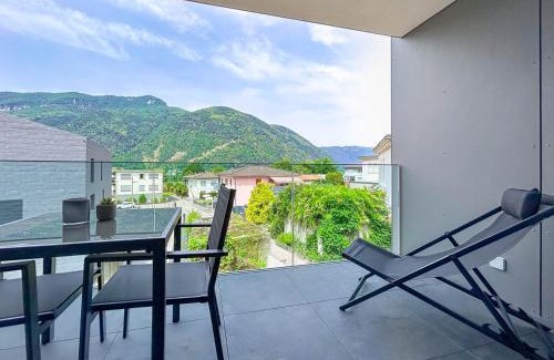Melano Apartment | Nuovo e moderno appartamento 2 locali vicino al lago