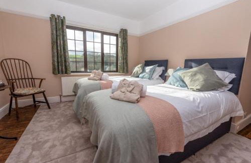 Brushford Bed & Breakfast | Nutsford House