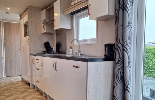Nieuwvliet Ski Chalet | NV 37 - Beach Resort Nieuwvliet Bad