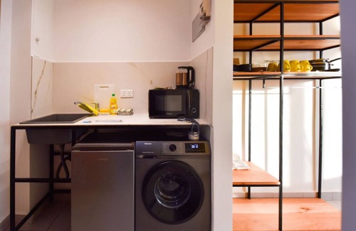 Tunguu Apartment | Nyuki Studio Seaview