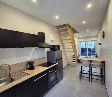 Haybes House | O Bel Haybois Dormant " Le Brocard "
