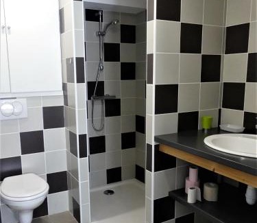 Chadron Apartment | O Berges Sauvages