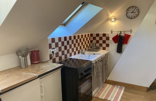 Montrichard Val de Cher Apartment | O MONTRICHARD ZOO DE BEAUVAL AIR-CONDITIONED CASTLE