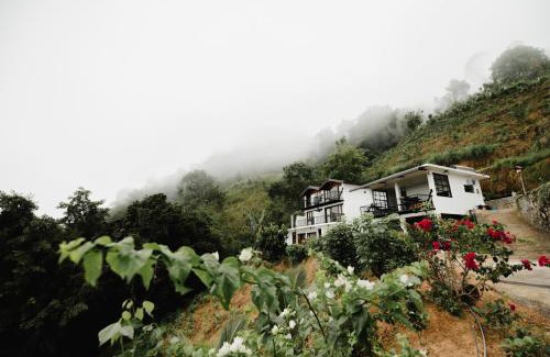 Hildummulla House | O'Neill's Cottage