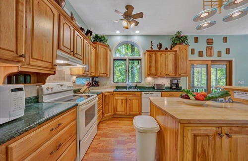 Westlake Corner House | O'NEILL'S GETAWAY