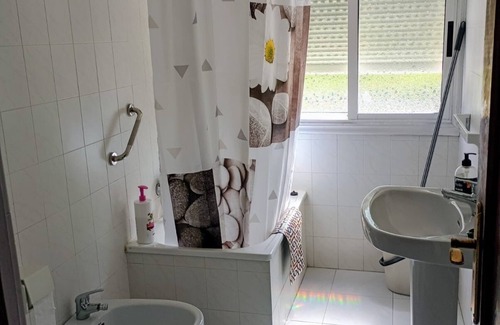 Redondela House | O Regato