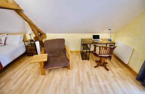 Louin Bed & Breakfast | O Trois Oliviers