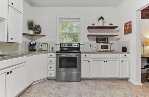 Tulsa House | Oak & Brick on Gillette - 1920's Home!