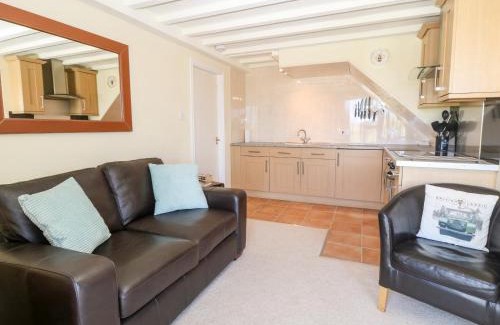 Dinas Dinlle House | Oak Cottage