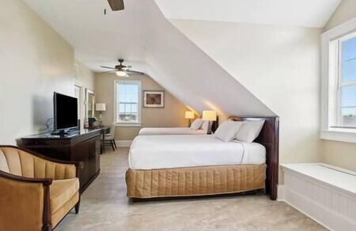 Lafitte Bed & Breakfast | Oak Cottage R301