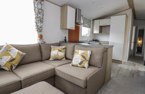 Denny House | Oak