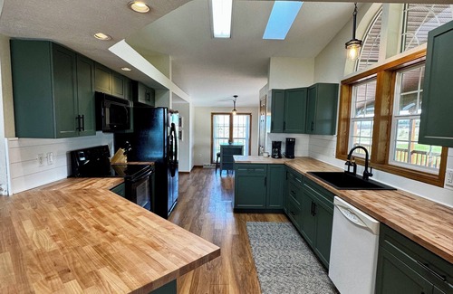 Battle Lake Cabin | Oak Grove Cabin