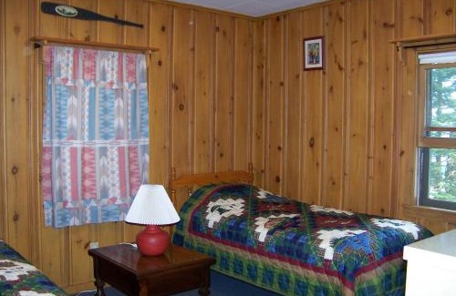 Phelps Resort | Oak Ridge