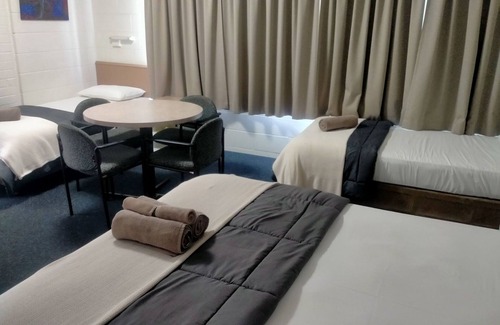 Oakey Hotel | Oakey Motel