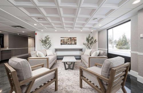 Rochester Hotel | Oakfield Hotel & Suites, an Ascend Collection Hotel