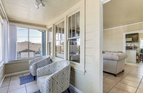 Oakland Apartment | Oakland Apartment: 8 Mi to Dtwn!