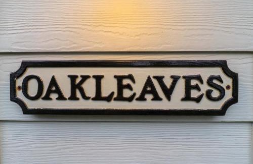 Layer Marney Apartment | Oakleaves