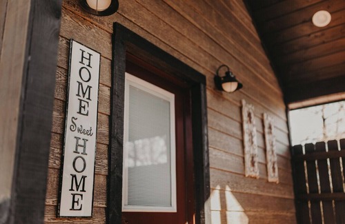 Broken Bow Apartment | Oaks and Ivy Retreat