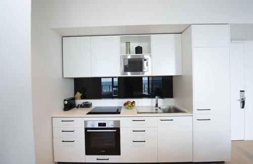 Geelong Hotel | Oaks R Suites Geelong