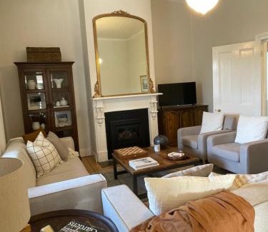 Maffra House | Oakview Country House Maffra
