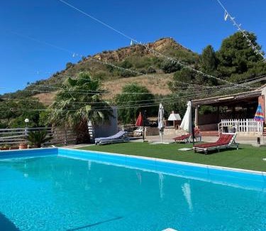 Calatafimi House | Oasi di pace tra le colline Siciliane con piscina privata
