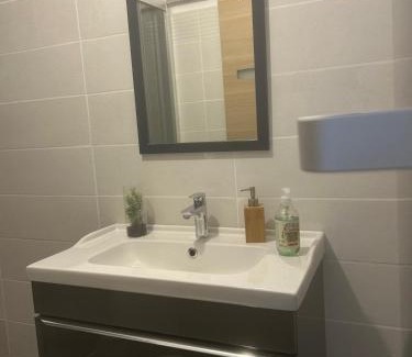 Peillac Apartment | Oasis Getaway