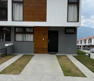 Alotenango House | Oasis House, Antigua Guatemala