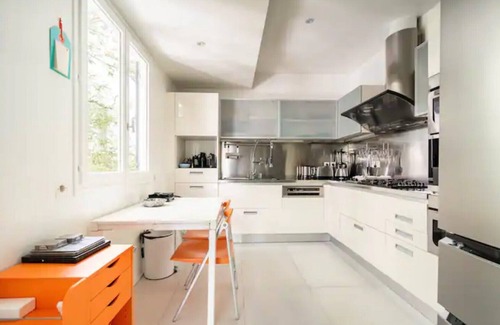 14th Arrondissement Villa | Oasis of luxury in Paris