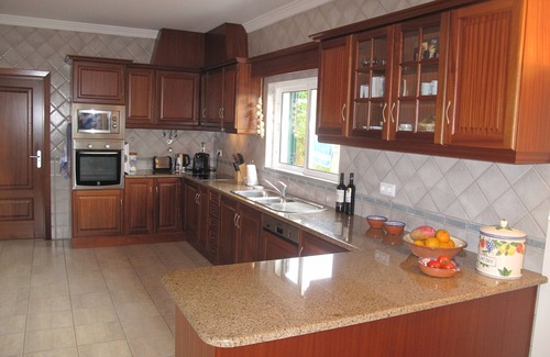 Sao Bras de Alportel Villa | Oasis of peace in the Algarve, private pool, heating