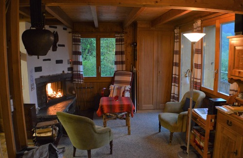 Hasliberg Ski Chalet | Oasis of peace + nature, sun porch, fireplace, fountains, great mountain view!