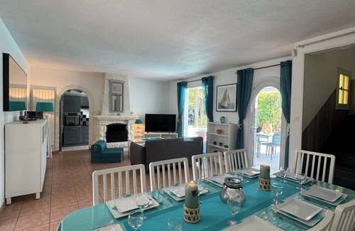 La Baule-Escoublac House | Oasis of serenity with swimming pool