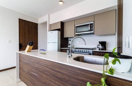 Guadalajara Apartment | Oasis Urbano, Rooftop + Jacuzzi + Estacionamiento