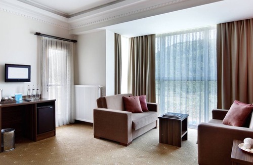Sindirgi Hotel | Obam Termal Resort Otel & Spa