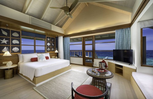 Farukolhufushi Island Resort | OBLU SELECT Lobigili with Free Transfers