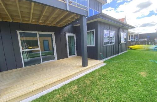 Whangamata House | OCEA413- Ocean Bliss