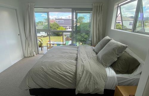 Whangamata House | OCEA413- Ocean Bliss