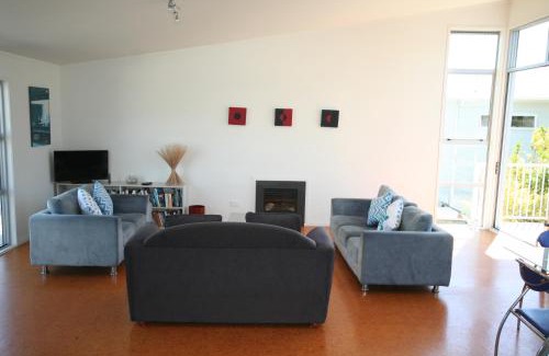 Whangamata House | OCEA507B - SURF SEA SAND