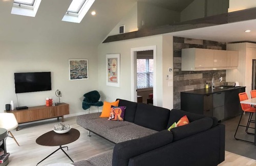 Fairhaven Cottage | Ocean breezes and brilliant sunsets