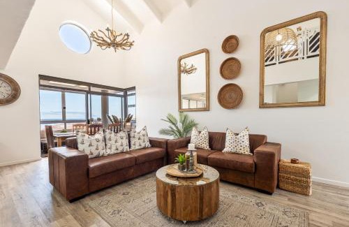 Rand Rifles Apartment | Ocean Dream Dolphin View