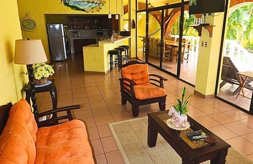 Tamanique House | Ocean Front Beach Estate/Wonderful Punto Palmarcito