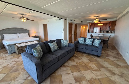 Port Aransas Condo | Ocean Front, Boardwalk to the Beach, Shared Pool