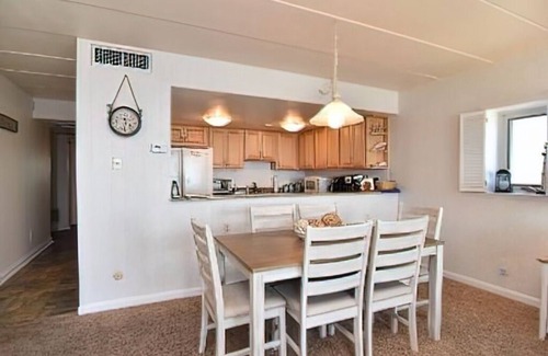 South Rehoboth Condo | OCEAN FRONT CONDO. ENJOY YOUR MORNING COFFEE SITTING ON YOUR PRIVATE BALCONY WATCHING THE SUNRISE.