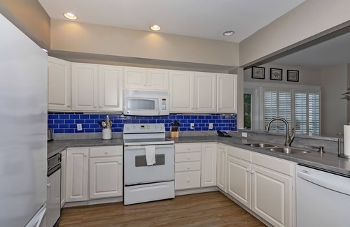 South Beach House | Ocean front duplex with master balcony overlooking the beach; newer six passenger golf cart