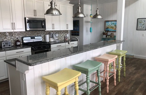 Hope Town House | Ocean Front Home With Large Pool & Ideal Location- Hokie Hy