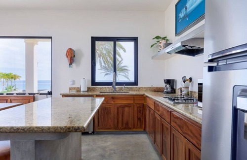 Los Barriles House | Ocean Front Infinity Pool, Rooftop Patio